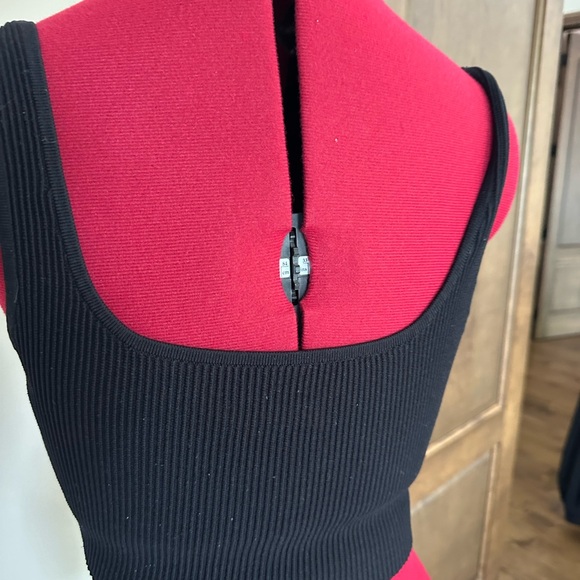 Aritzia Babaton top - Picture 4 of 5